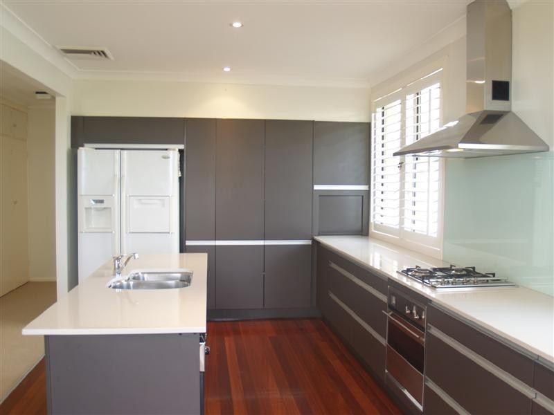 83 Moncrieff Drive, East Ryde NSW 2113