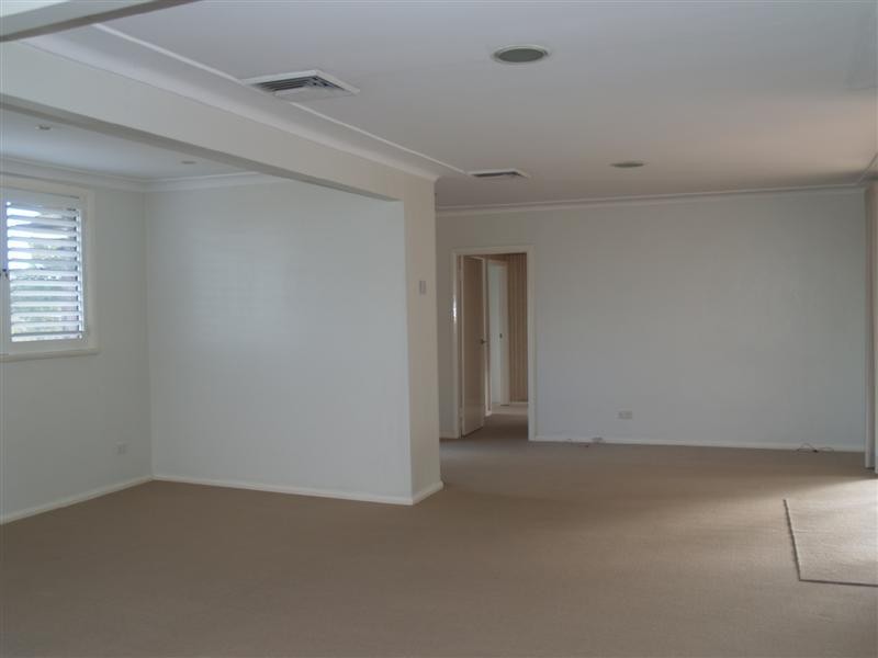 83 Moncrieff Drive, East Ryde NSW 2113