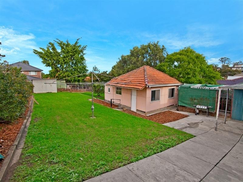 19a Kulgoa Avenue, Ryde NSW 2112