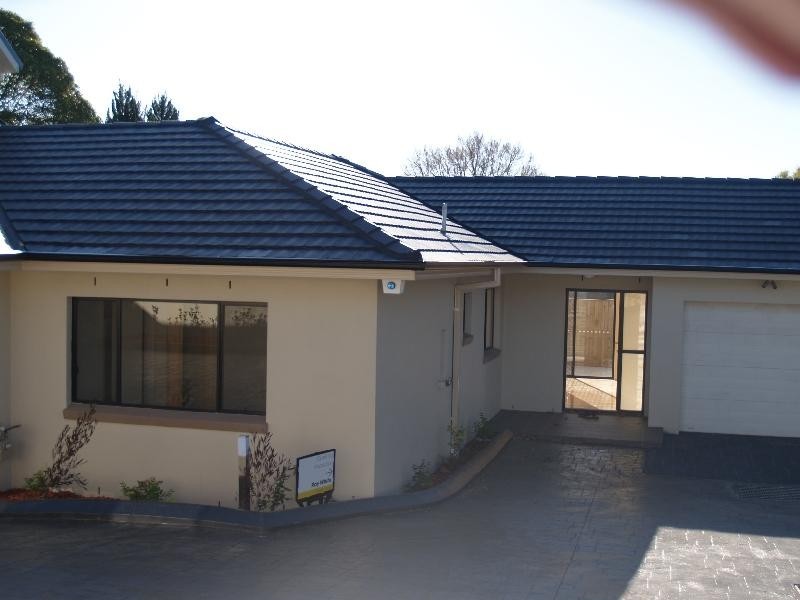 2/167 North Road (Cnr Ferrabetta Ave), Eastwood NSW 2122