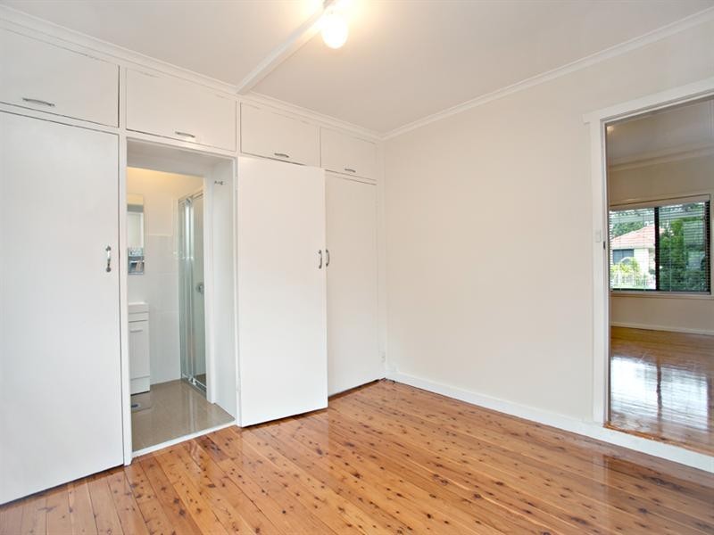 11 Kent Road, North Ryde NSW 2113