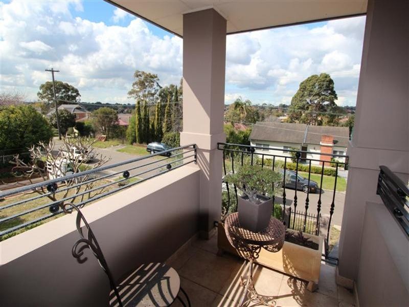 19 Olive Street, Ryde NSW 2112