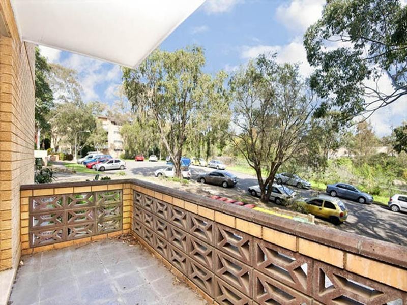 1/33 Khartoum Road, Macquarie Park NSW 2113