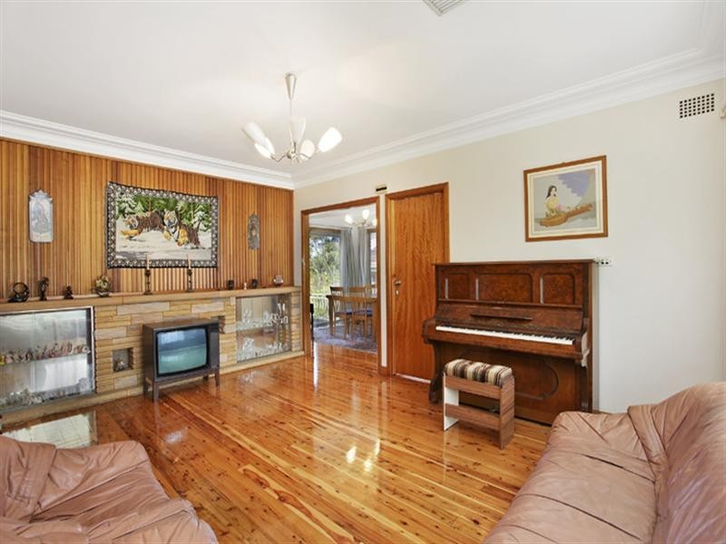 12 Salerwong Place, Ryde NSW 2112