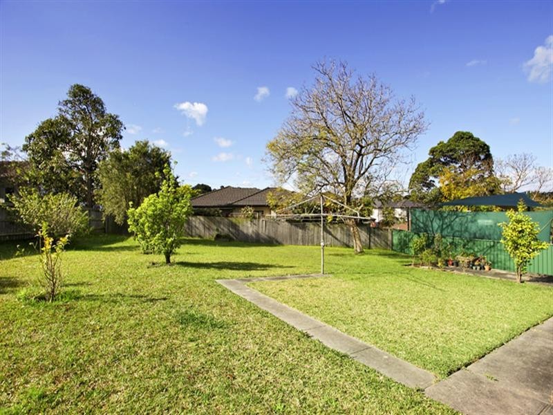 12 Salerwong Place, Ryde NSW 2112