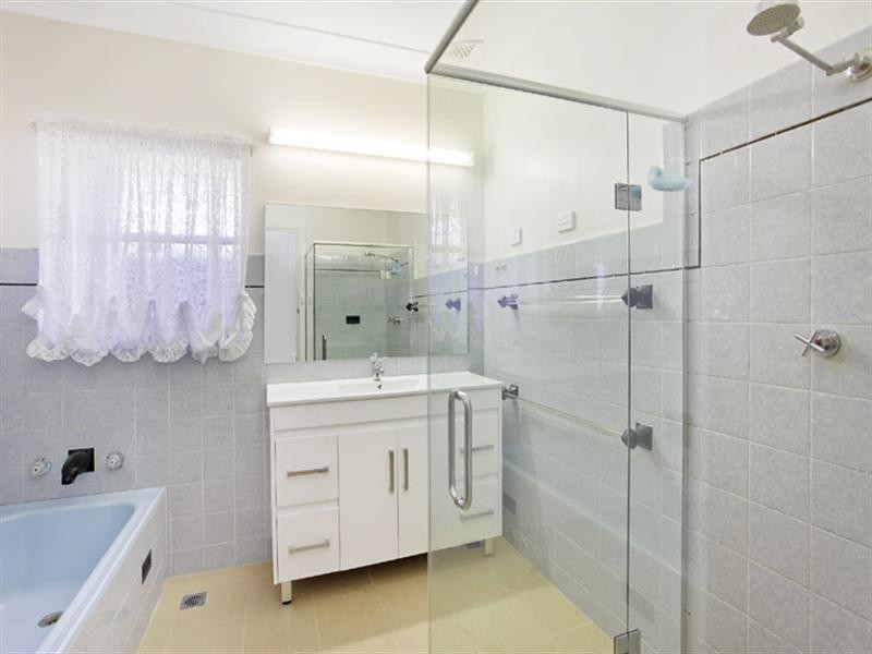 12 Salerwong Place, Ryde NSW 2112