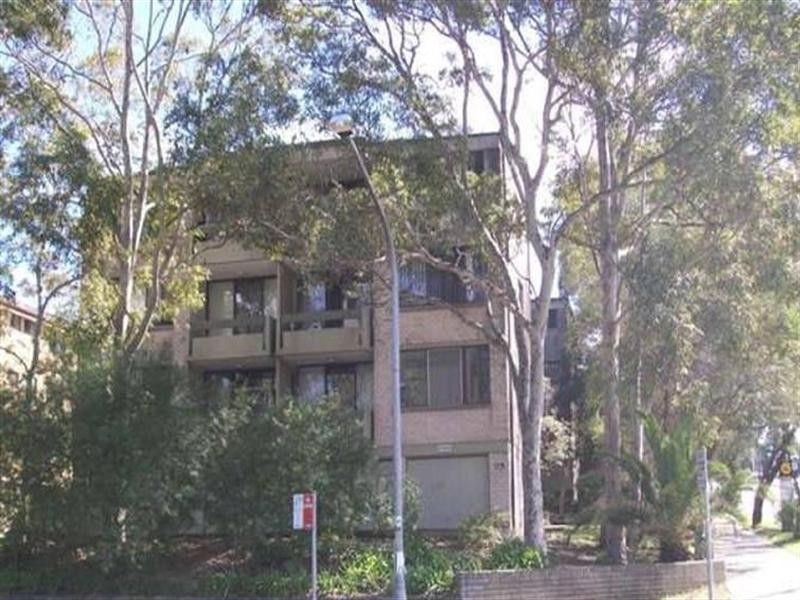 1/21 COTTONWOOD Crescent, North Ryde NSW 2113