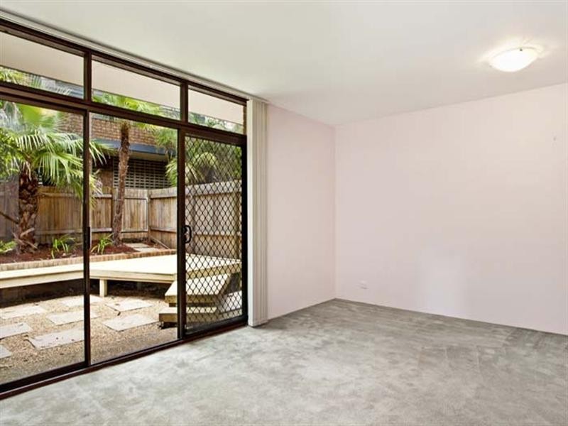 17/13 Busaco Road, Marsfield NSW 2122