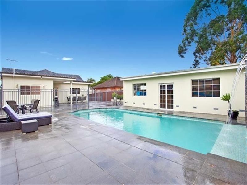 6 Neville Street, Ryde NSW 2112