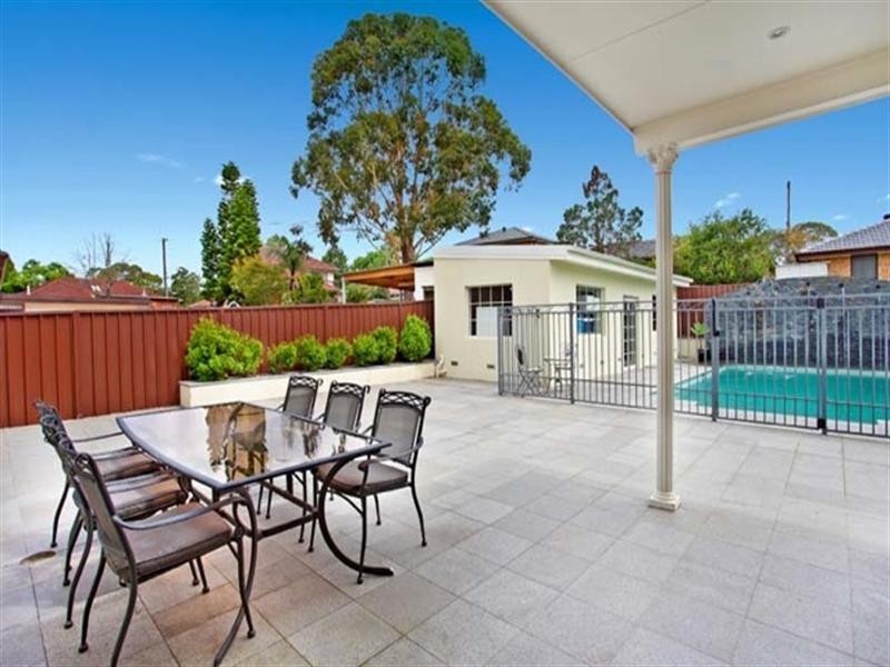 6 Neville Street, Ryde NSW 2112