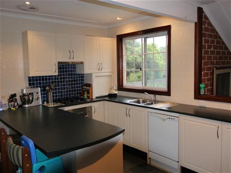 2 Cilento Crescent, East Ryde NSW 2113