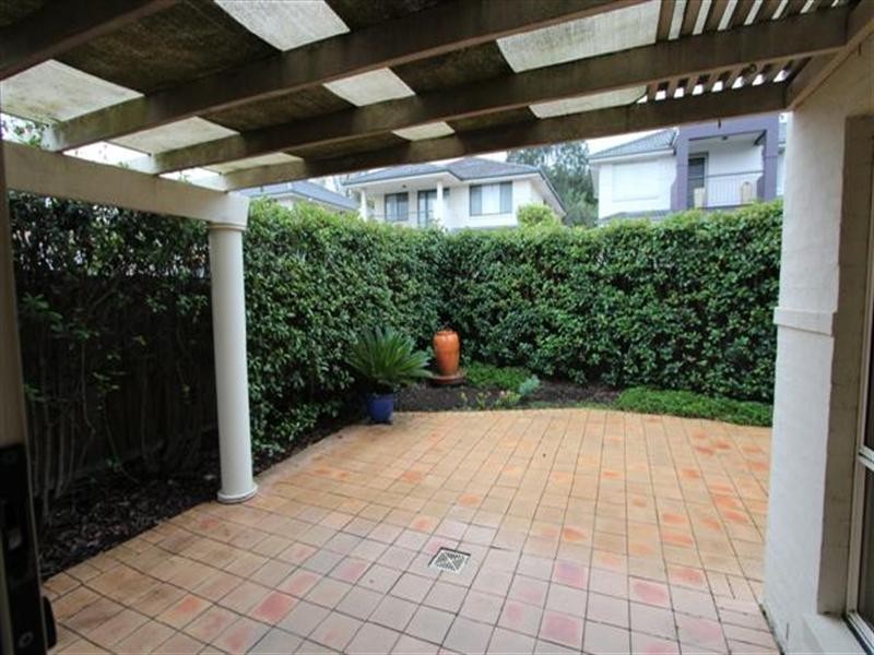 11 Brooklyn Crescent, Carlingford NSW 2118