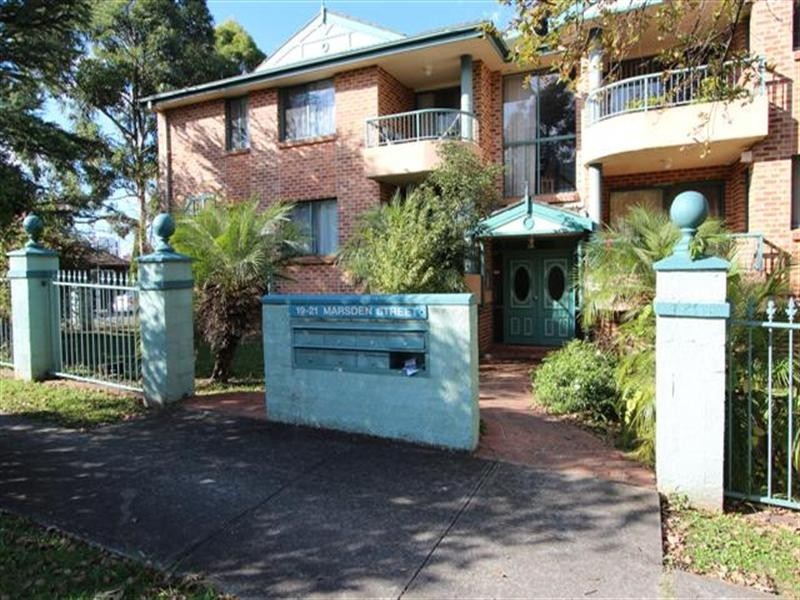 2/19-21 Marsden Street, Parramatta NSW 2150