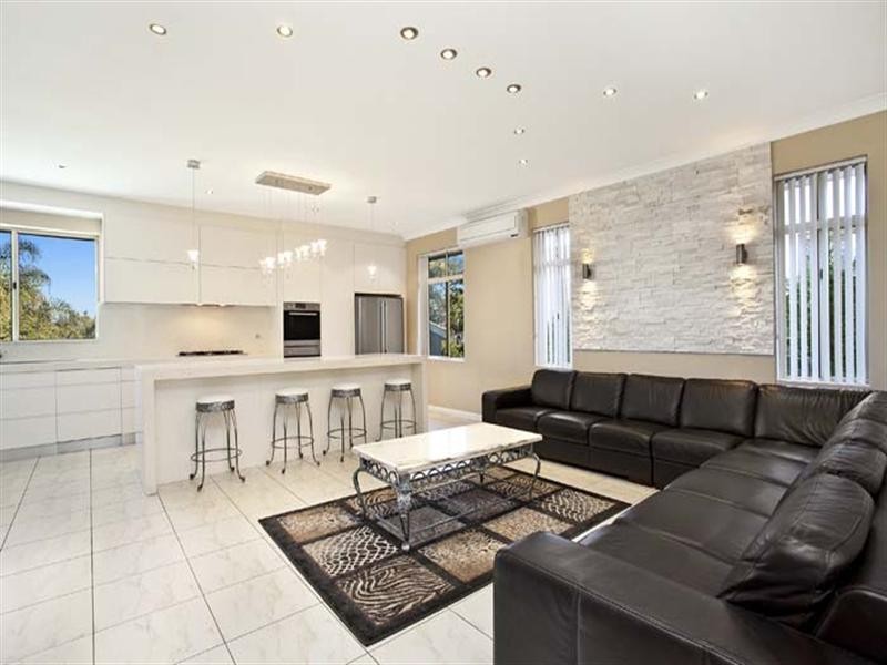 96 Quarry Road, Ryde NSW 2112