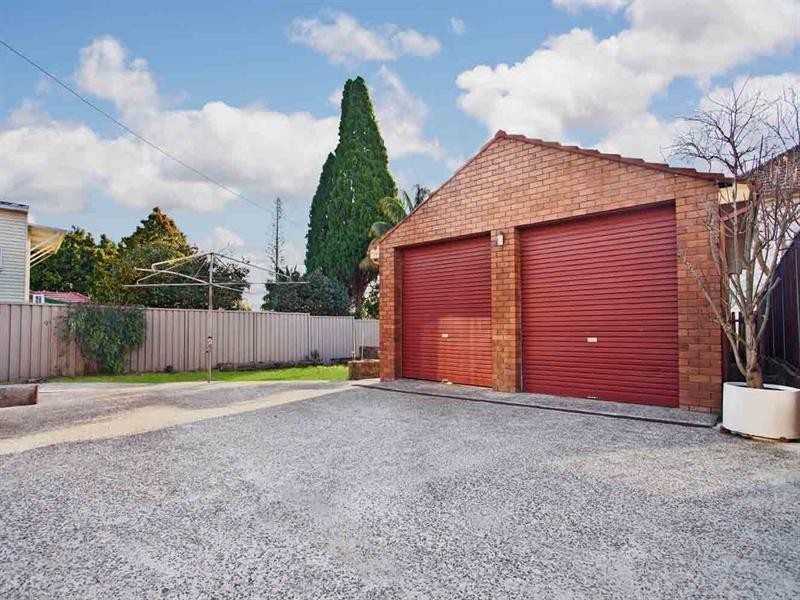 27 Meriton Street, Gladesville NSW 2111