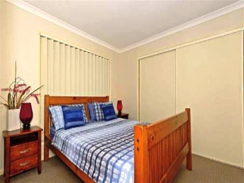 3 Elimbah Street, Pacific Pines QLD 4211