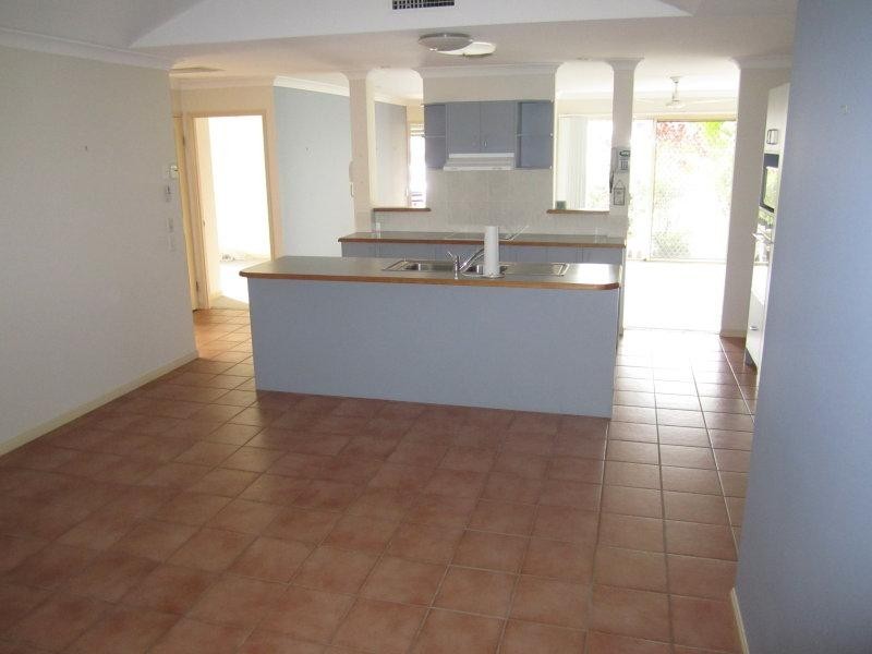 22/406 Pine Ridge Road, Coombabah QLD 4216