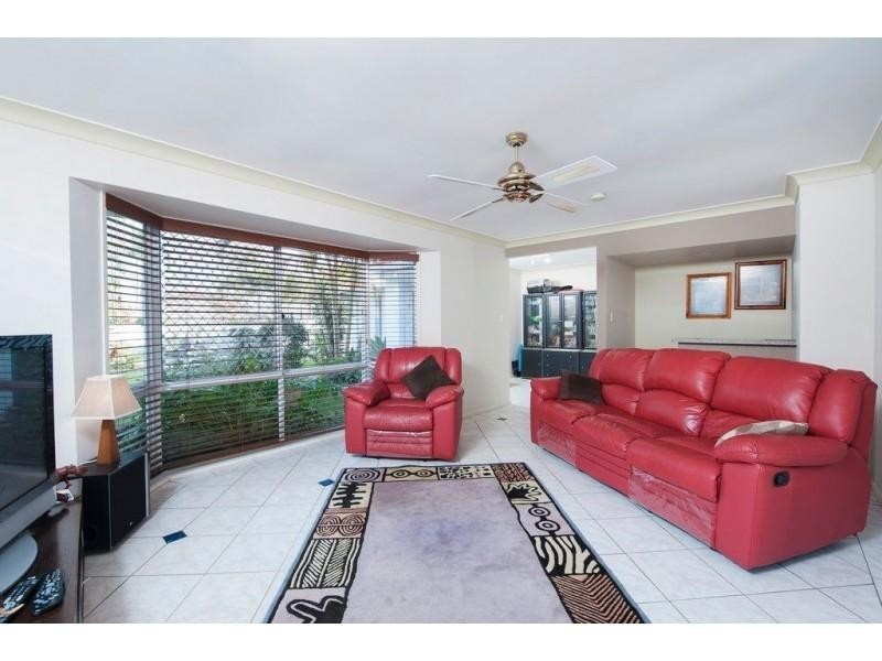 154 Sundance Way, Runaway Bay QLD 4216