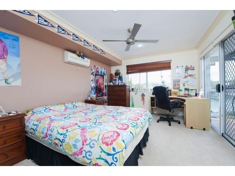 154 Sundance Way, Runaway Bay QLD 4216