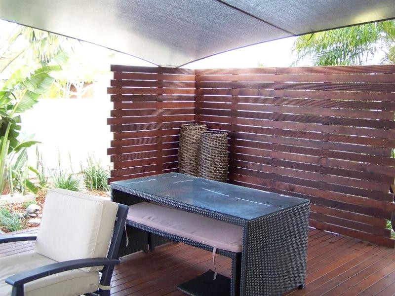 1 Pampas Court, Hollywell QLD 4216