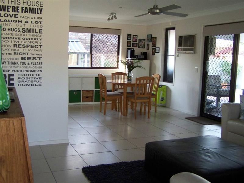 1 Pampas Court, Hollywell QLD 4216