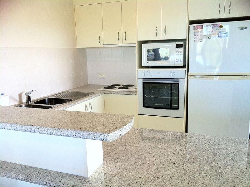 3A/114 Marine Parade, Southport QLD 4215