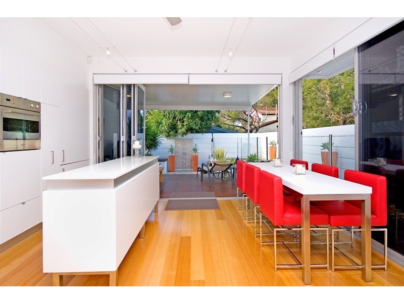 Paradise Point QLD 4216