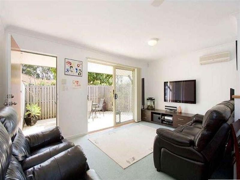 3/15 Monet Street, Coombabah QLD 4216