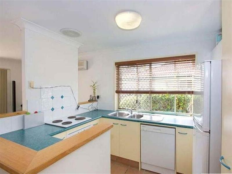 3/15 Monet Street, Coombabah QLD 4216