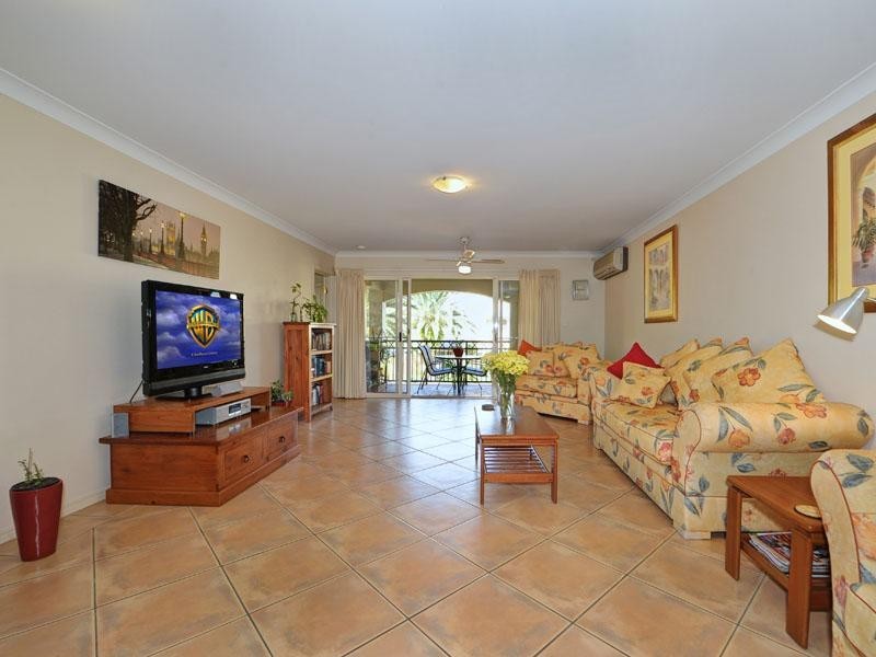 53/88-98 Limetree Parade, Runaway Bay QLD 4216