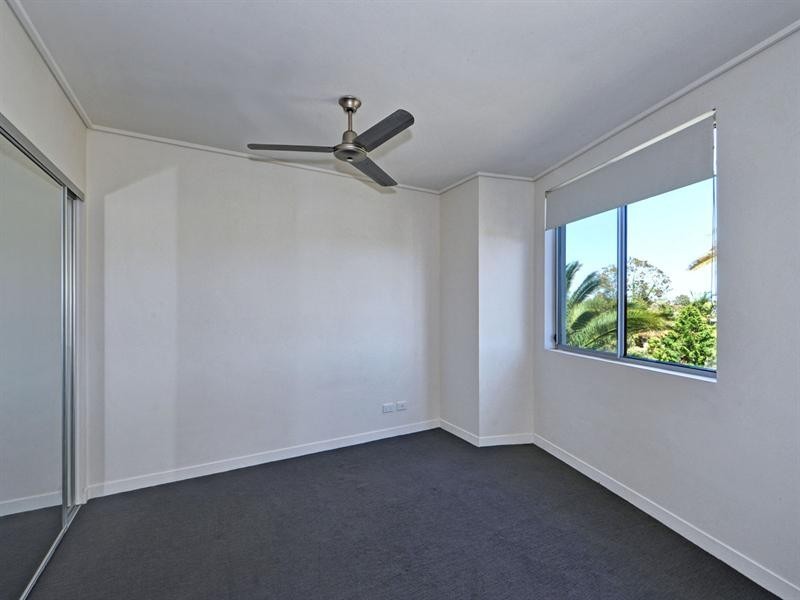 734/66 Sickle Avenue, Hope Island QLD 4212