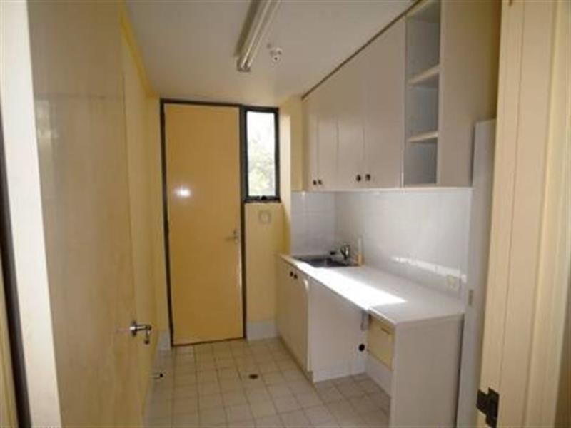 4667 The Parkway, Hope Island QLD 4212