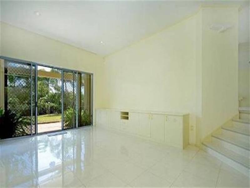 4667 The Parkway, Hope Island QLD 4212