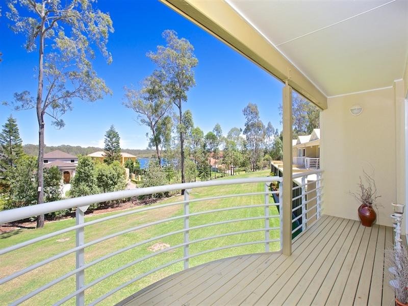 5376 Bay Hill Terrace, Hope Island QLD 4212