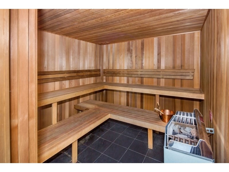 1305/1 Sunset Avenue, Paradise Point QLD 4216