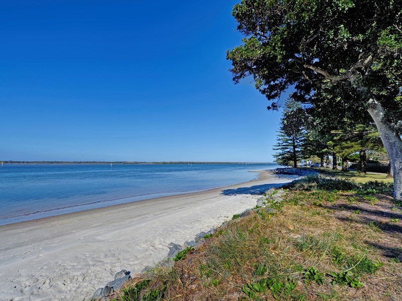 6404/323 Bayview Street, Hollywell QLD 4216