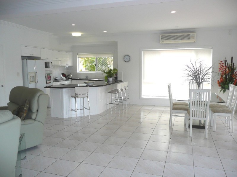 Runaway Bay QLD 4216