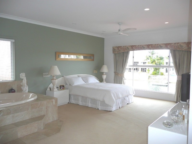 Runaway Bay QLD 4216