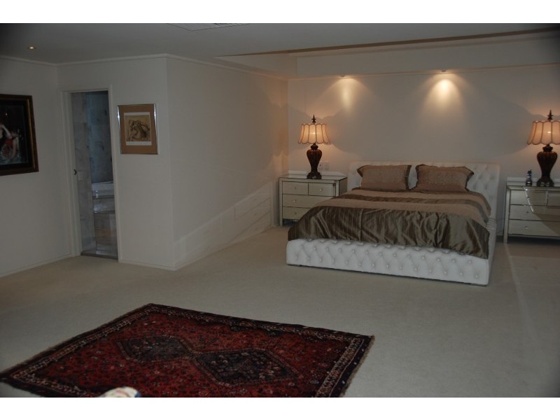 Sanctuary Cove QLD 4212