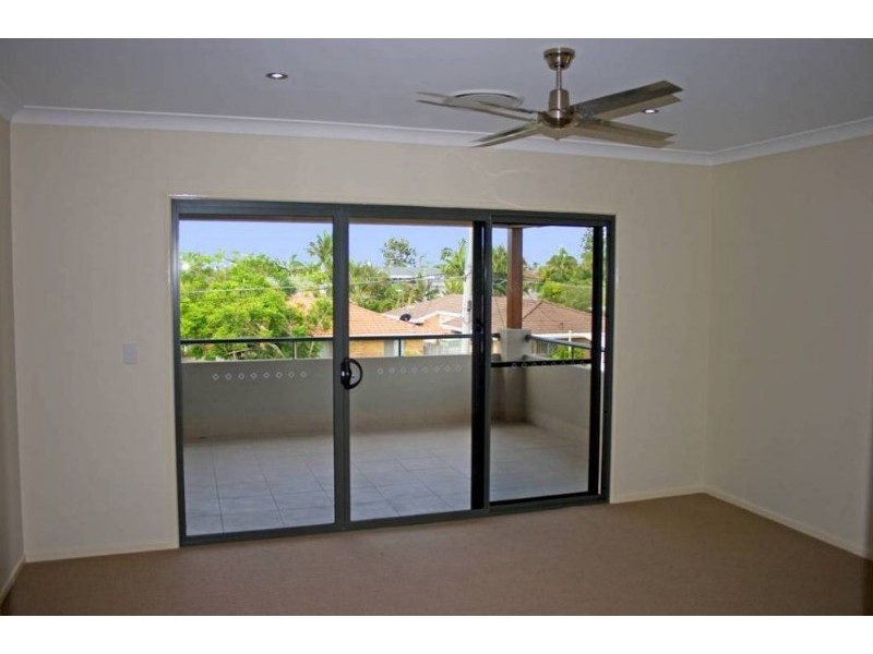 Paradise Point QLD 4216