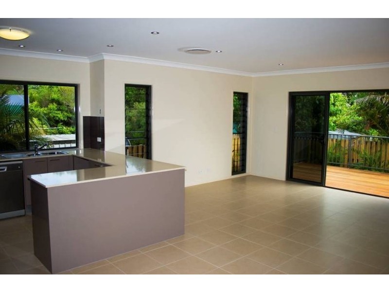 Paradise Point QLD 4216