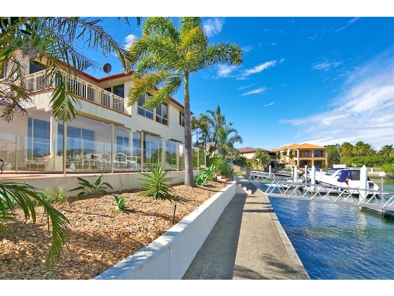 37 The Peninsula, Sovereign Islands QLD 4216