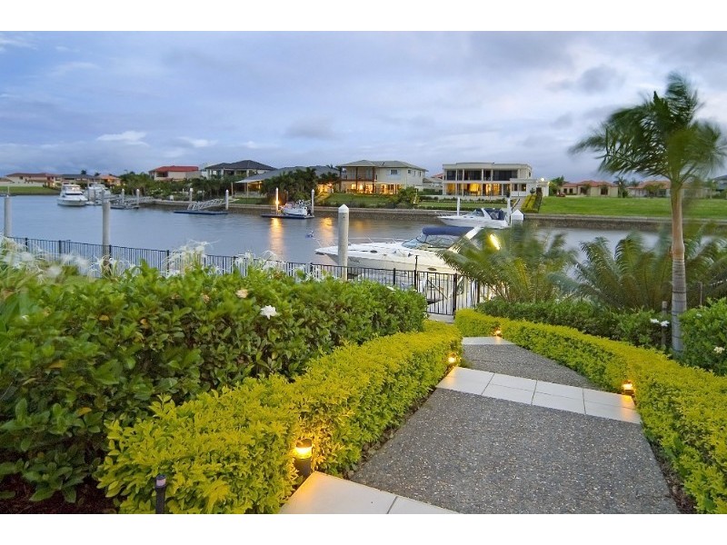 Hope Island QLD 4212