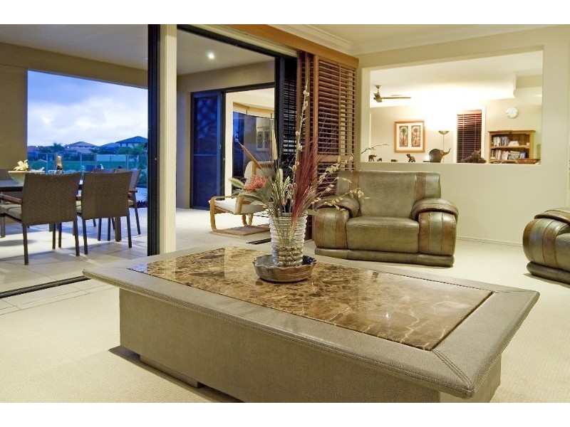 Hope Island QLD 4212