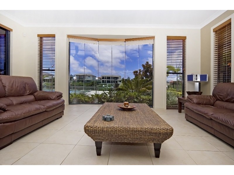 Hope Island QLD 4212