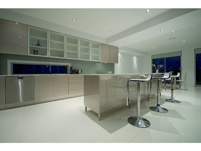 Paradise Point QLD 4216