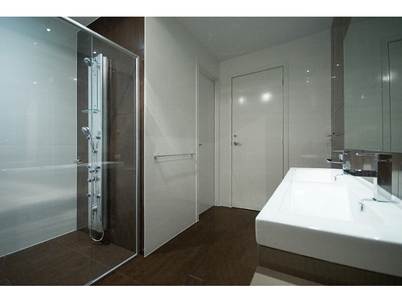 Paradise Point QLD 4216