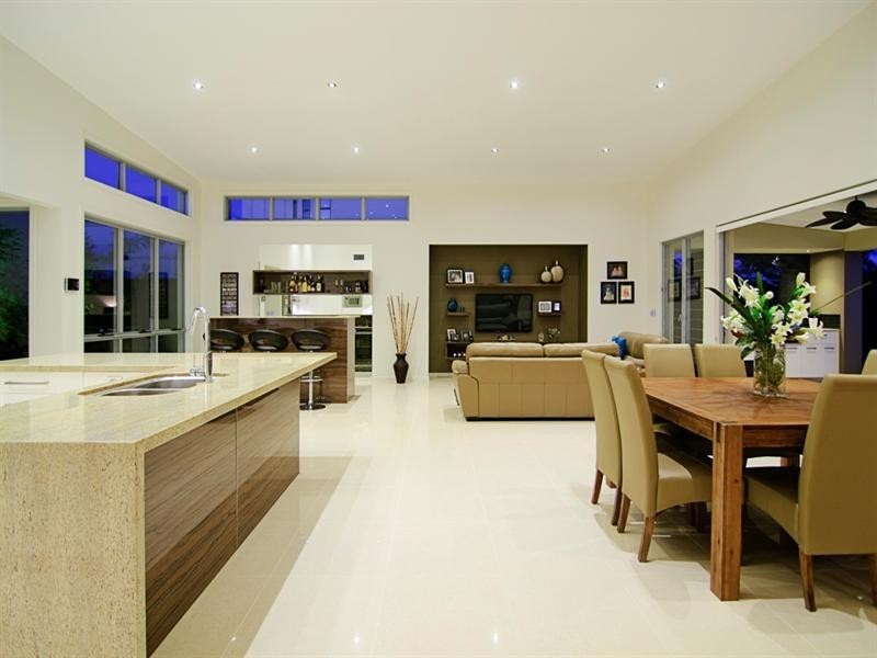 Sovereign Islands QLD 4216