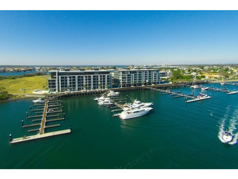 4304/2 Sunset Avenue, Paradise Point QLD 4216