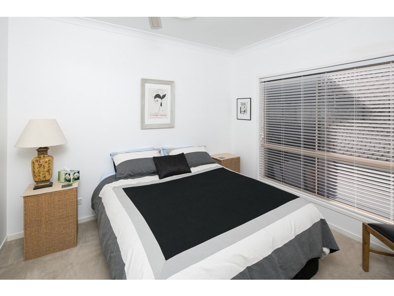 7 Shoreham Close, Arundel QLD 4214